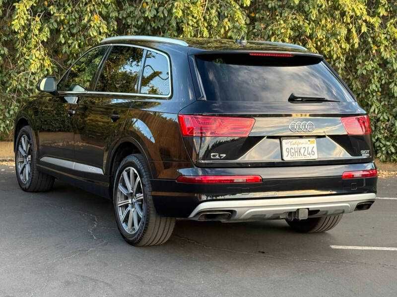2017 Audi Q7 3.0T Premium Plus