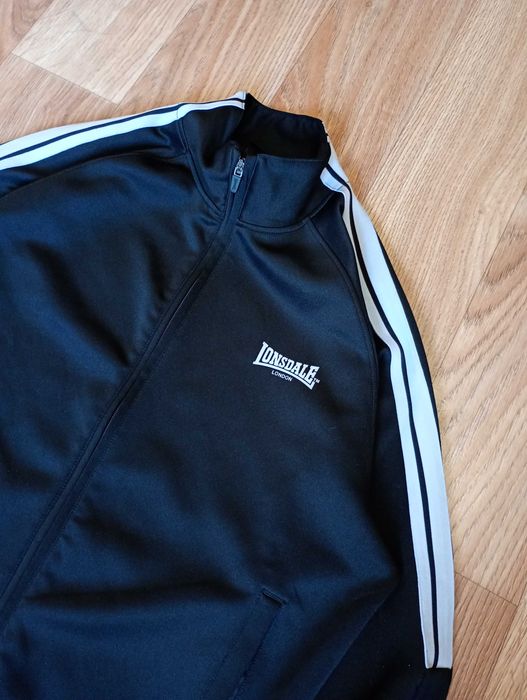 Олімпійка Lonsdale