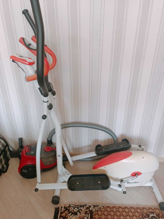 Велотренажёр продам