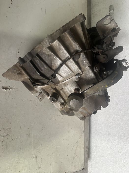 Caixa velocidades mercedes Vito 2.3 TD Ano 2000