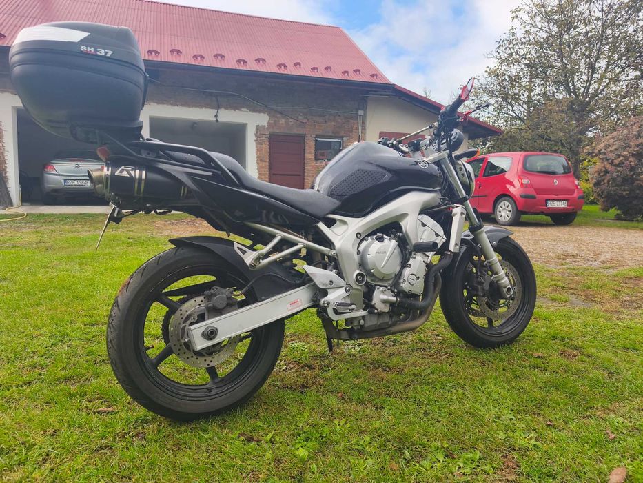 Yamaha fz6N fazer a2