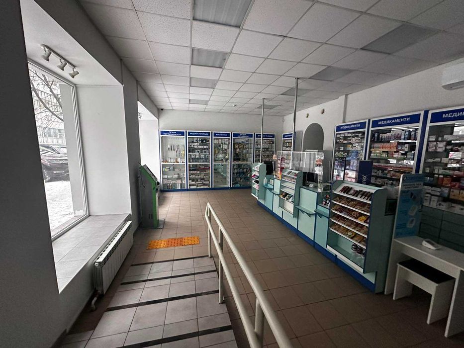 Аренда под аптеку, магазин, на ул. Князей Острожских, 15 г. Киев.
