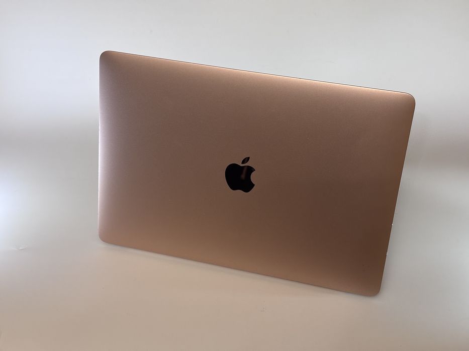 MacBook Air 2018 ( i5/ 8gb/ 128)