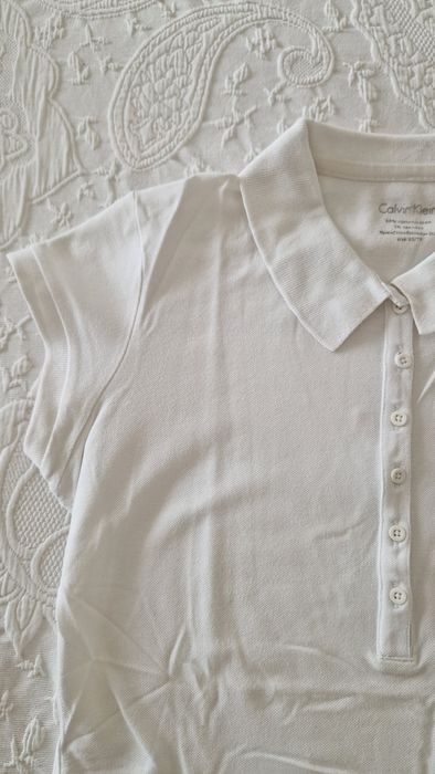Polo branco, Calvin Klein, tamanho XS