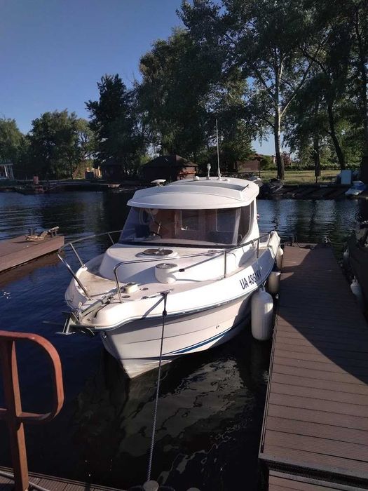 Продам катер Quicksilver Weekend 650