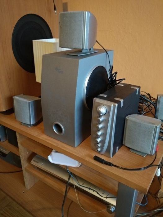 wieża ,radio, kolumny,czytaj opis