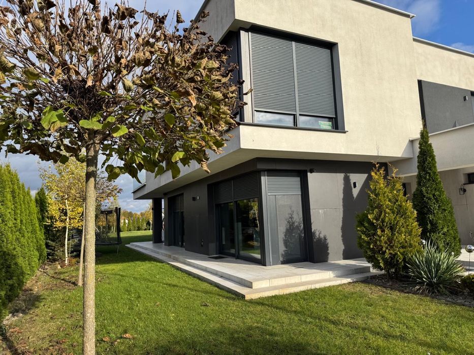 Dom  z garazem 2-stanowiskowym plus dzialka 20 arówostrołęka