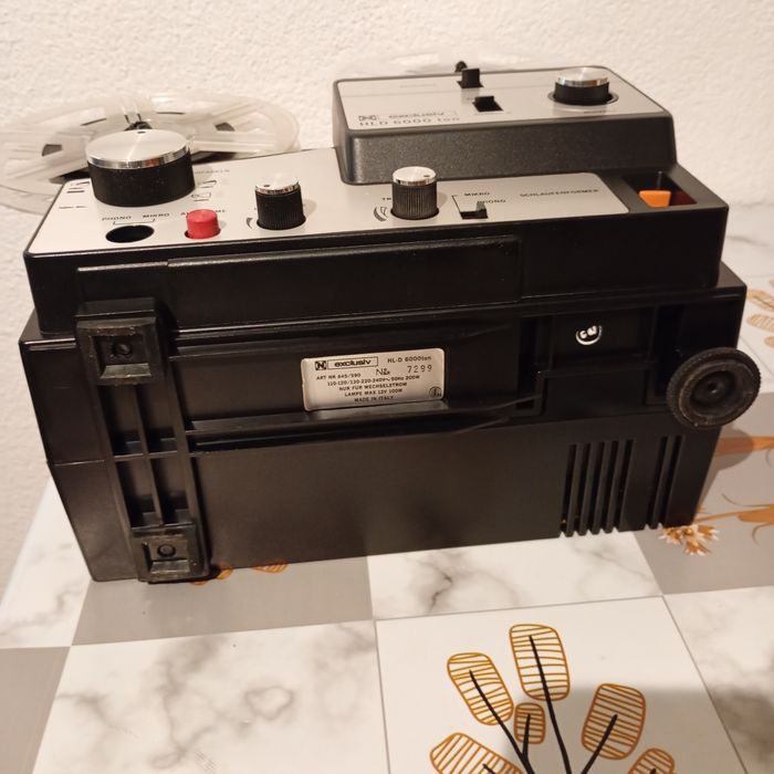 projektor filmowy super 8 mm i 8mm Neckermann Exclusiv HLD 6000 ton,