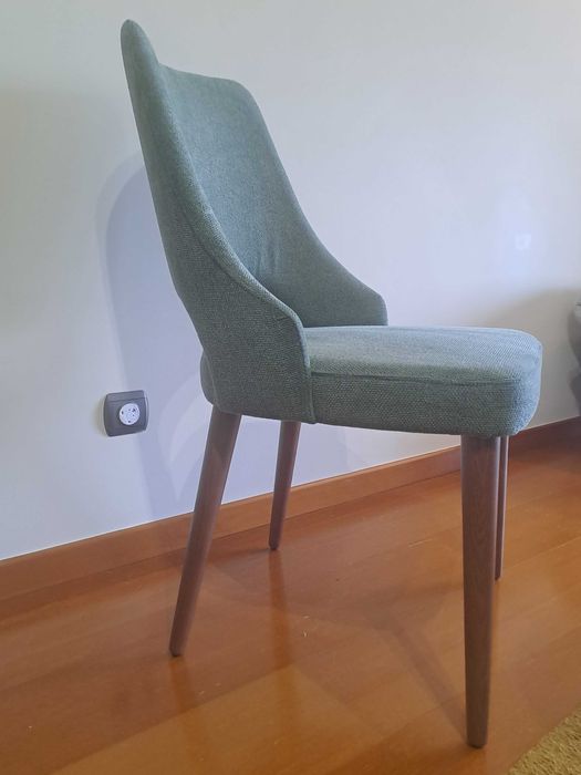 4 Cadeiras sala jantar