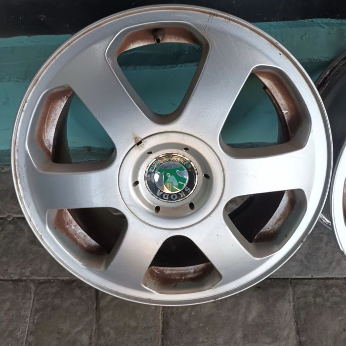 Диски титанові оригінал Skoda Octavia R-15 5:100