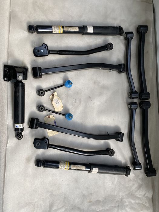 Jeep wrangler jl ричаги амортизатори