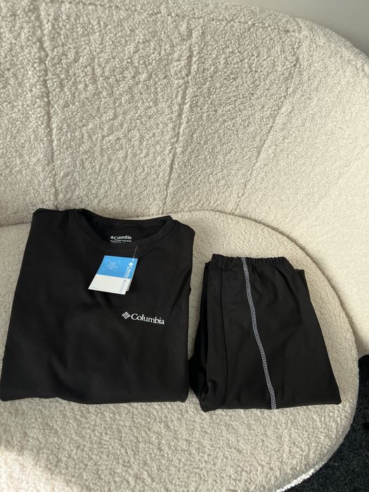 Жіноча  чорна термобілизна Columbia  S,M,L