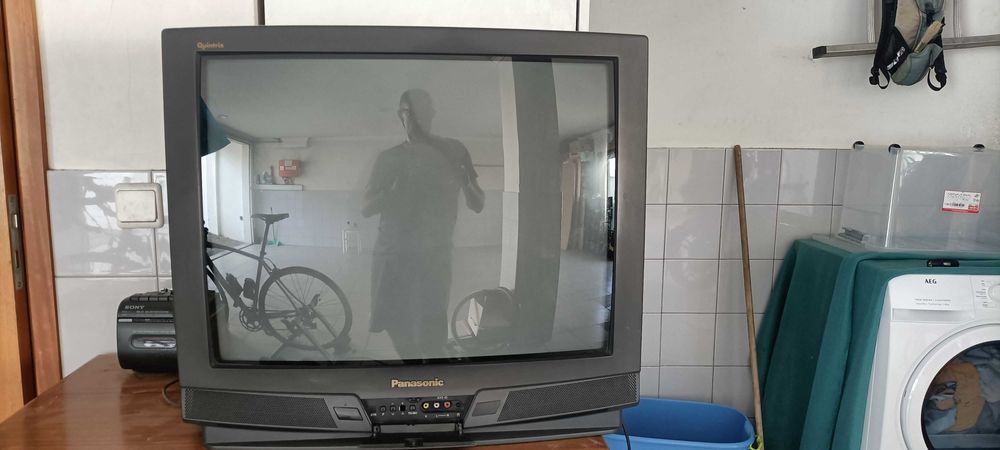 Old working TV64285920332930121