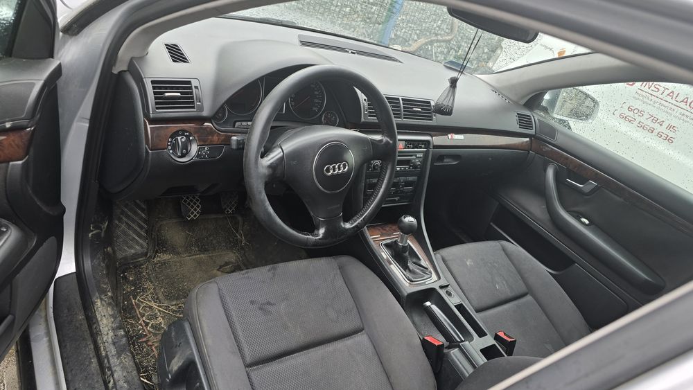 Audi a4b6 tdi  drzwi