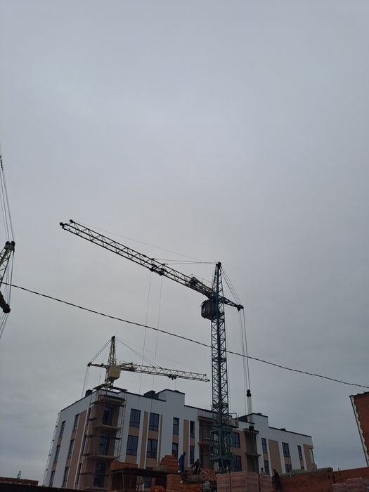 Продам чорнову півторашку в новобудові