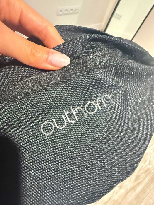 Outhorn czarna nerka biodrowa AKB602-20S