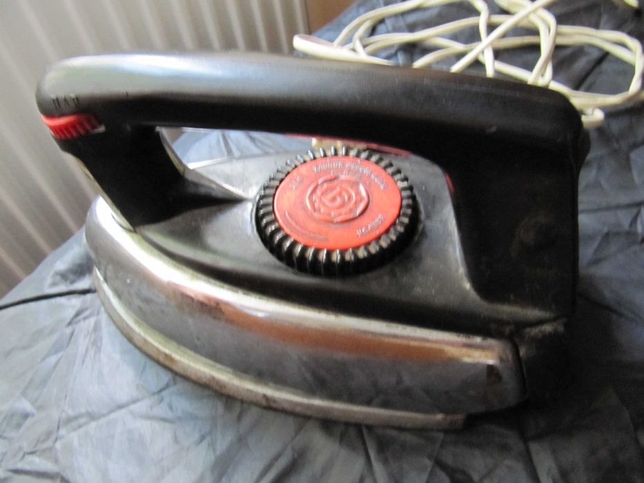 Праска УТАП 1000-1.8 Провід 3,4 м СРСР Утюг СССР