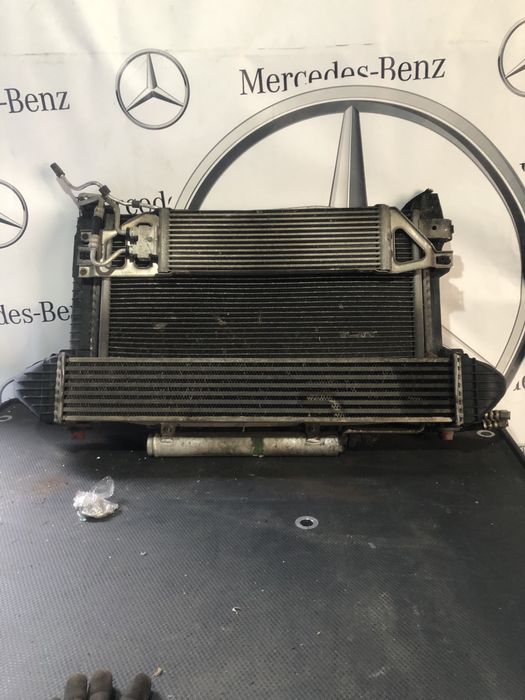 Радіатор Mercedes w245-169 2005-2011 рік