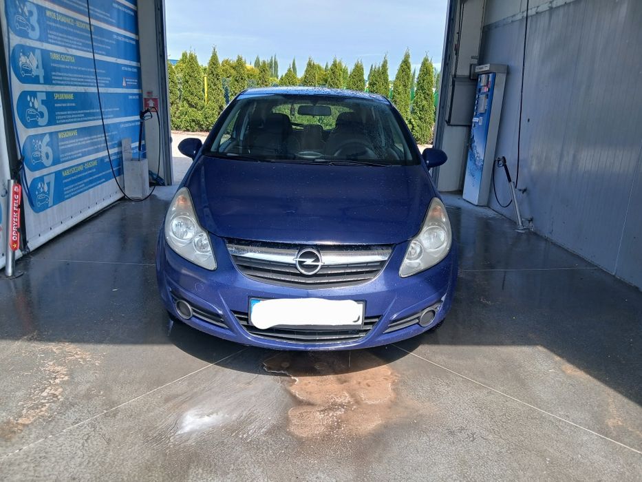 Sprzedan Corsa D 1.3 cdti