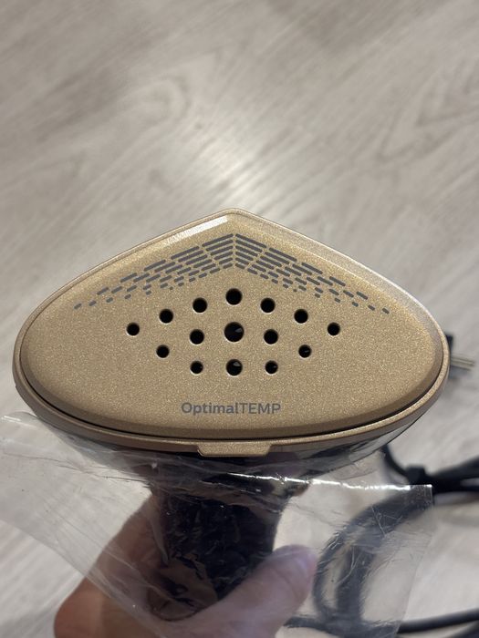 Відпарювач Philips - Handheld Steamer 7000 series; STH7060