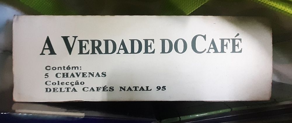 Chávenas de café Delta Natal 95
