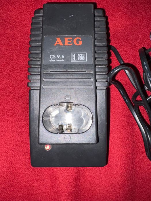 Зарядний пристрій для АКБ шуруповерта AEG atlas copco BS2E 9.6 CS 9.6