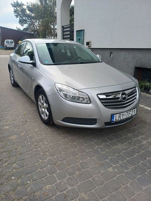 Opel Insignia 2009 rok