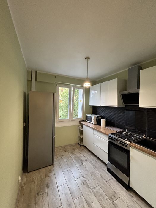 Mieszkanie 3-pokojowe 47 m² – os. Bohaterów II Wojny Światowej, II piętro