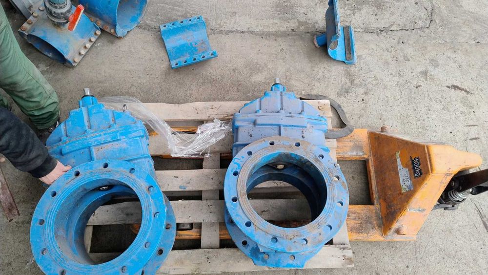 Продам засувки та батерфляй-клапани