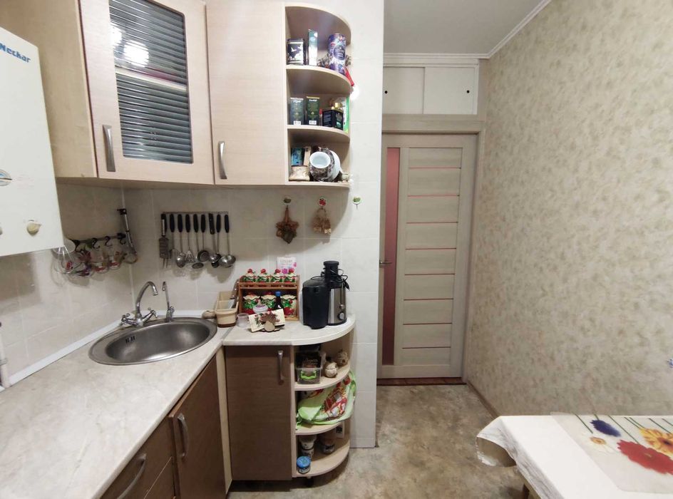 Продаж затишної двокімнатної квартири