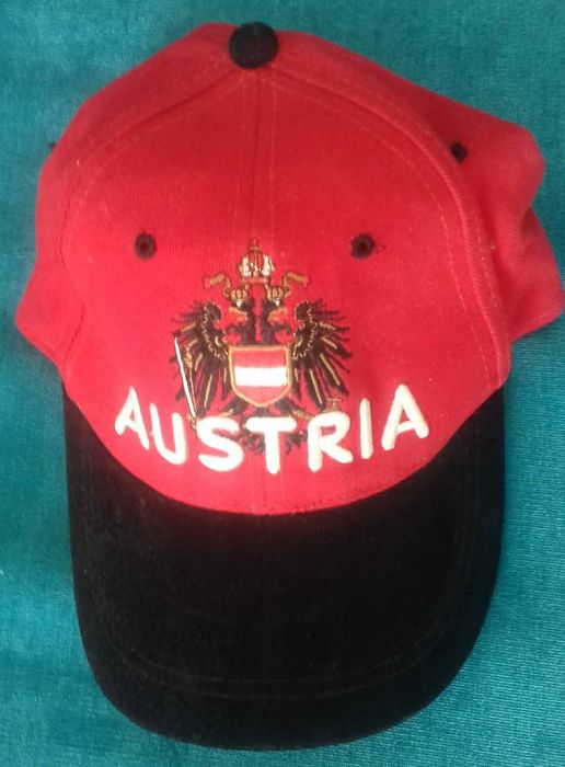 Bonés novos, de coleção