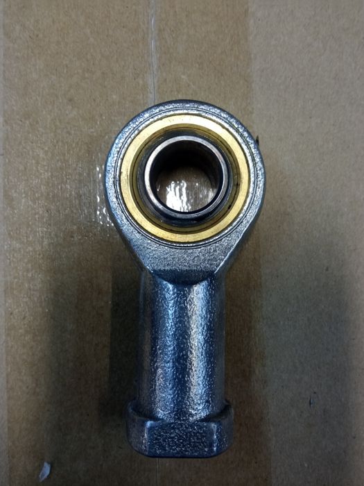 MOCOWANIE silownika z ruchomym oczkiem