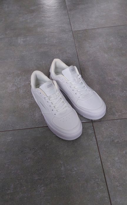 Buty sportowe- rozm. 39