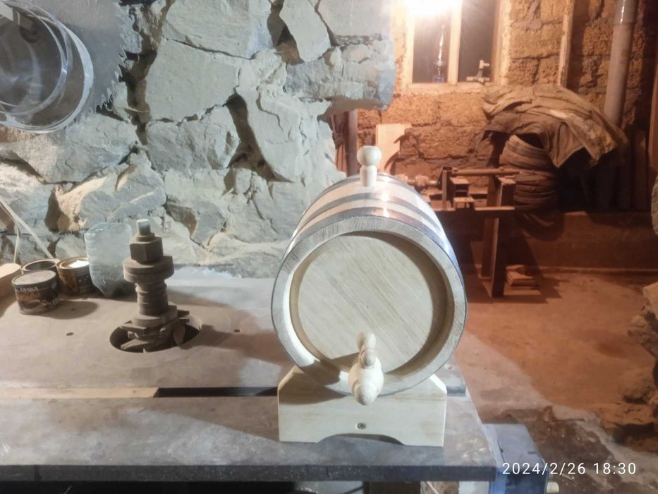 Авторські бочки дубові й діжки від виробника (оптом/вроздріб)