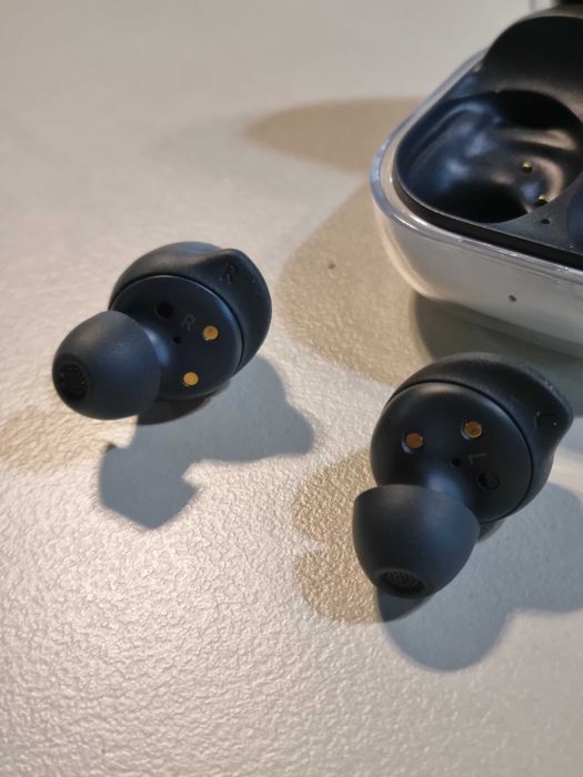 Навушники Samsung Galaxy Buds FE Graphite