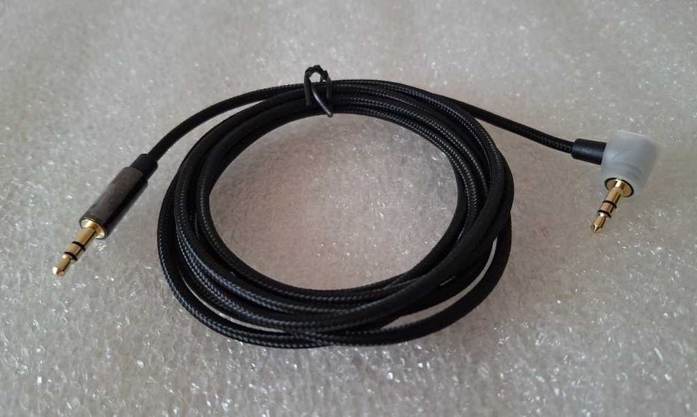 Аудиокабель CableCreation 2 м /2 х 3,5 мм