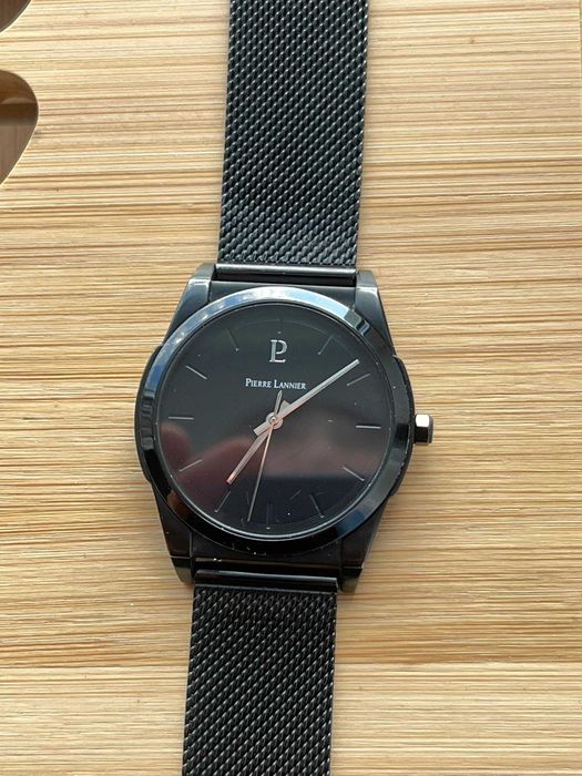 Годинник Pierre Lannier 214K439