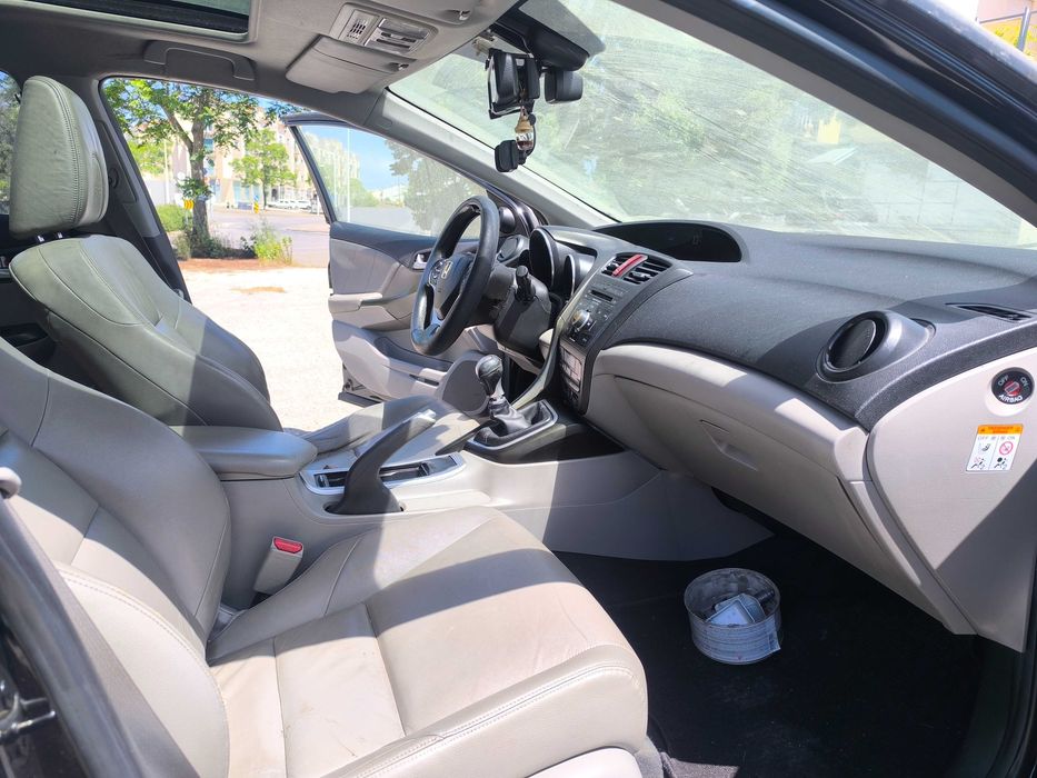 Honda Civic 2.2 executive 2012