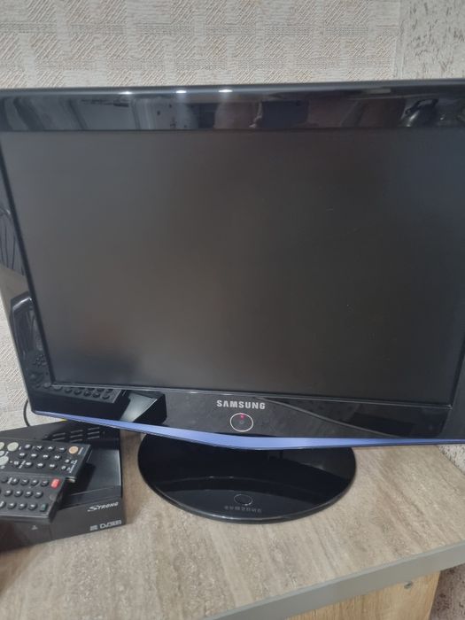 Продам телевизор