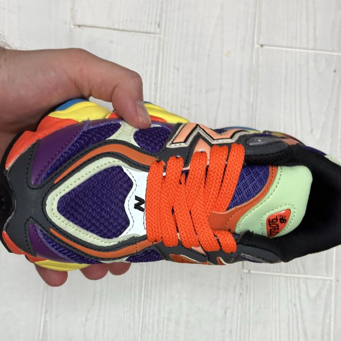 Жіночі кросівки new balance 9060