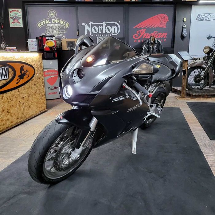 Ducati 749 Dark 2005