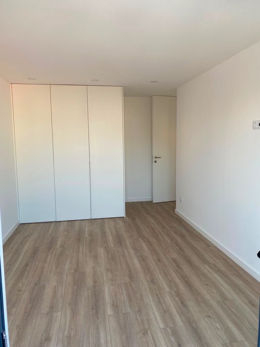 Aluguer apartamento T3 novo no centro da vila