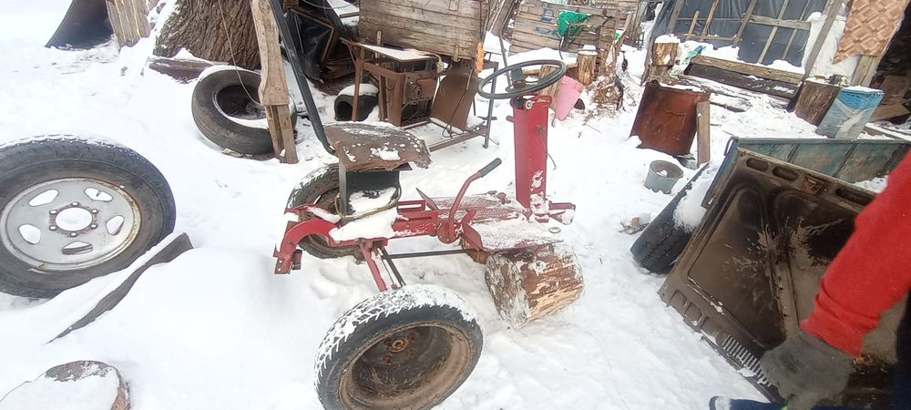 Адаптер до мотоблока з кермом, 4 педалями та дисковими гальмами.     .