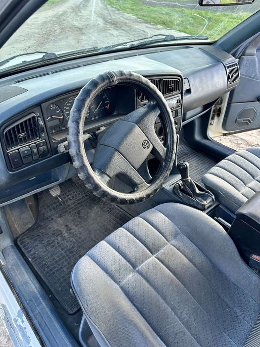 пасат б3 2.8 VR 6 1992 року