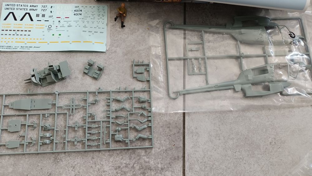 Сборная моделювання модель збірна 1/35 Bell OH-58 Kio винтажwa Revell 03871 колекція