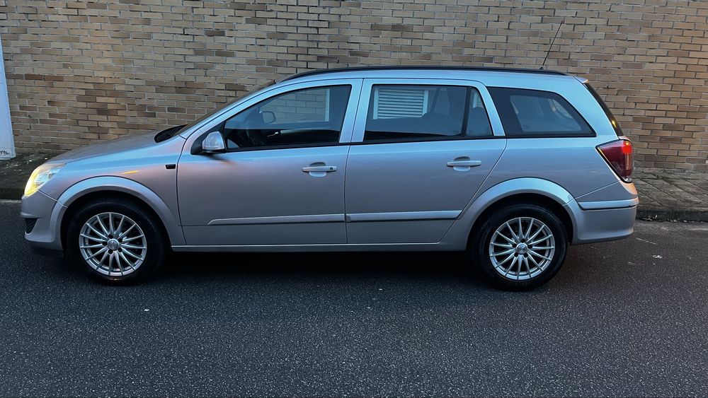 Astra 1.3 2007 com 266 mil km