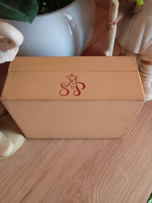 Numizmatyka srebrna 925. z pozytywką.