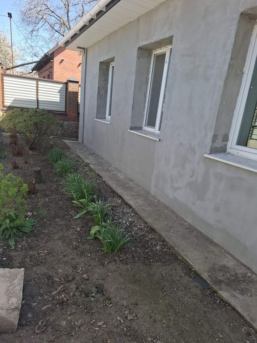 Продам ОКРЕМИЙ будинок