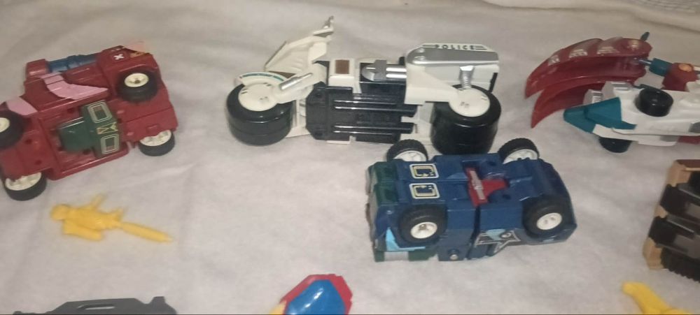 Zabawki Transformers z lat 80 , cena 100 zł za całość