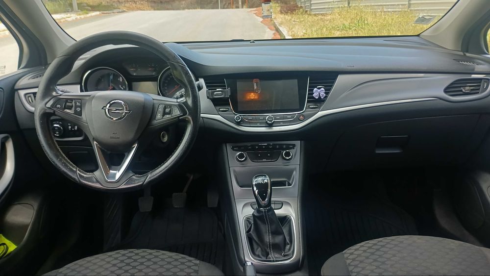 Opel Astra Sports Tourer